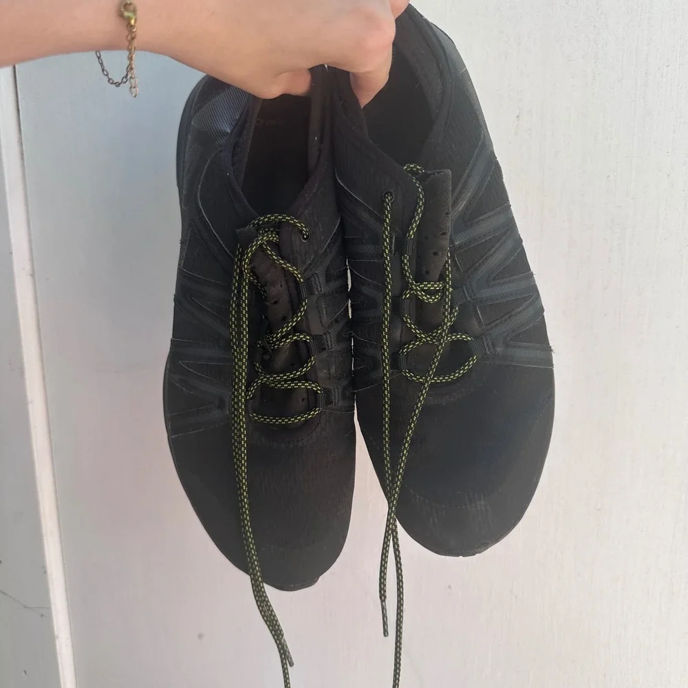 Salomon Trail Running Shoes Mens 10.5 Black